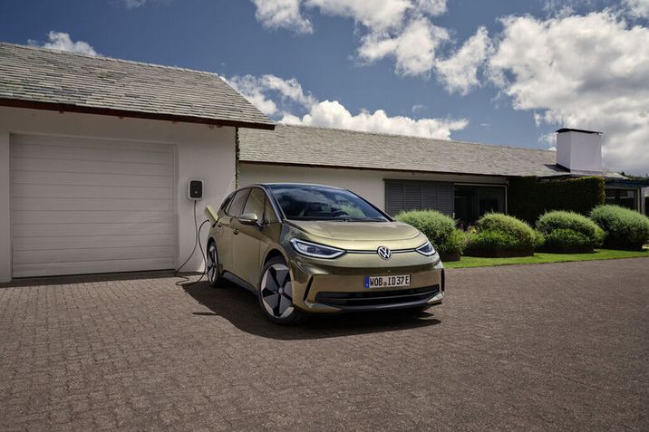 Új elektromos modell a Volkswagentől: frissült az ID. család első tagja